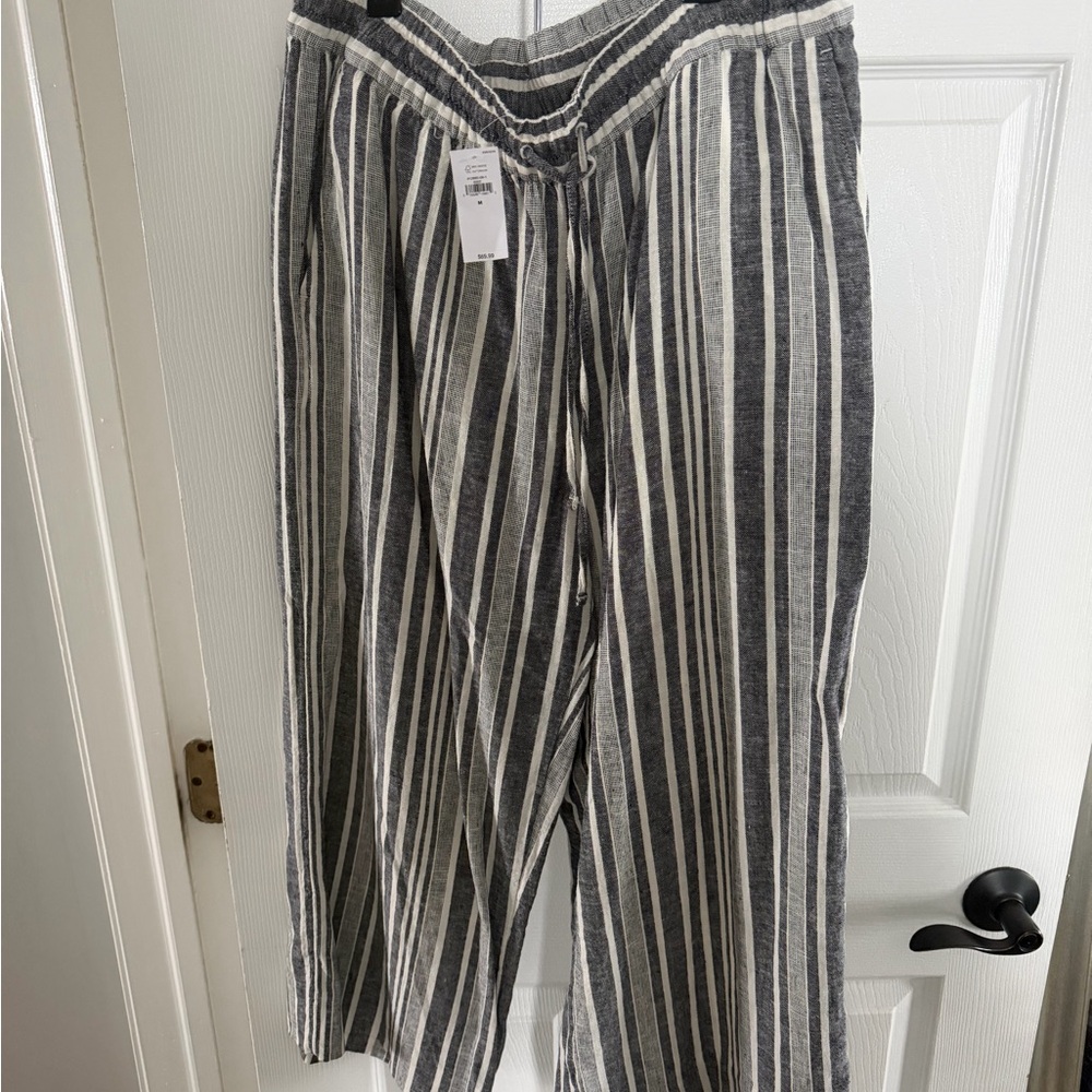 Banana Republic Striped Black and White Men's Shirt